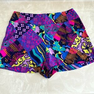 Alice & Trixie Shorts size small